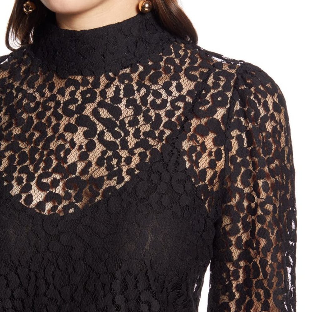 Halogen. Size XXL. Blouson Sleeve Lace Top